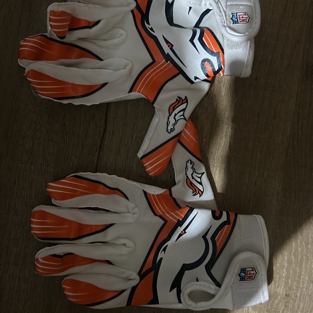 NFL Team Logo Kids Gloves - Orange and White